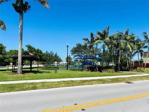 22913 SW 99th Avenue Cutler Bay FL 33190