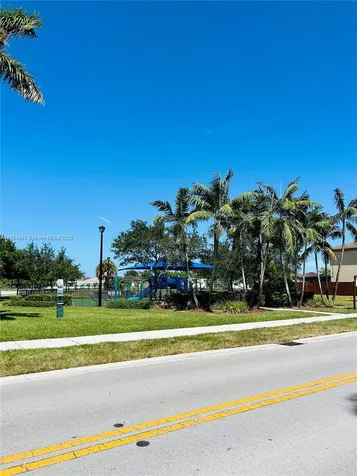 22913 SW 99th Avenue Cutler Bay FL 33190