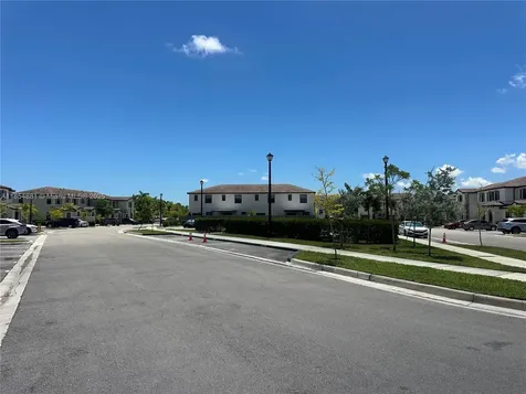 22913 SW 99th Avenue Cutler Bay FL 33190