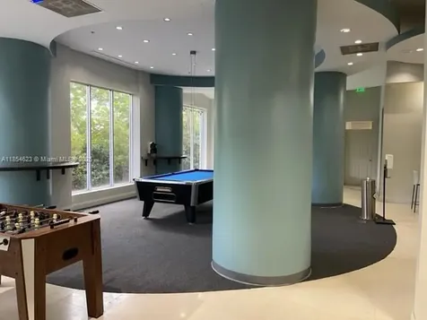 4001 S Ocean Drive Hollywood FL 33019