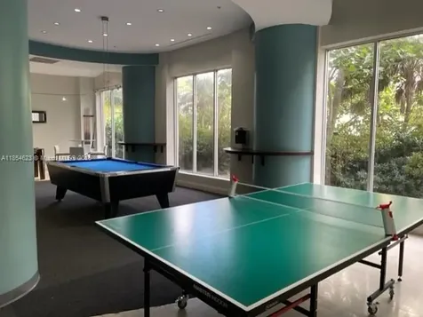 4001 S Ocean Drive Hollywood FL 33019
