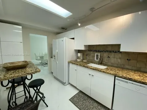 4001 S Ocean Drive Hollywood FL 33019