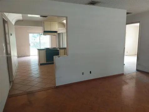 331 NE 42nd Court Oakland Park FL 33334