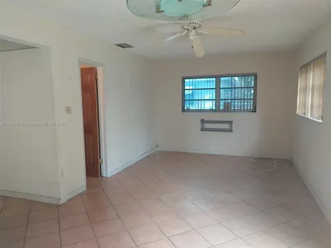 331 NE 42nd Court Oakland Park FL 33334