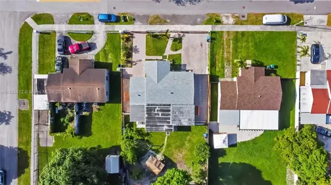 1478 NW 102nd Street Miami FL 33147