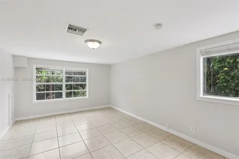 11382 N 59th Street N West Palm Beach FL 33411