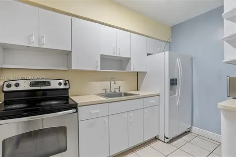 1701 SW 21st Street Miami FL 33145