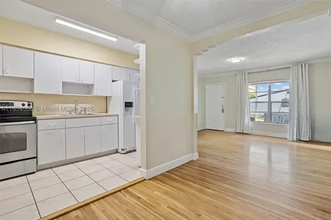 1701 SW 21st Street Miami FL 33145