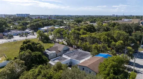 180 NW 59th Street Miami FL 33127