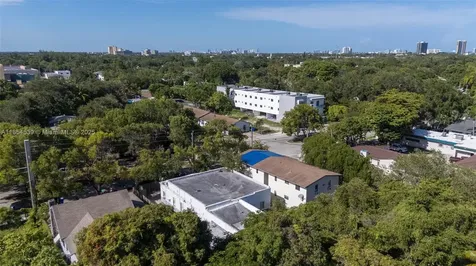 180 NW 59th Street Miami FL 33127