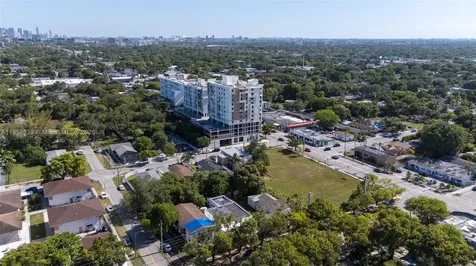 180 NW 59th Street Miami FL 33127