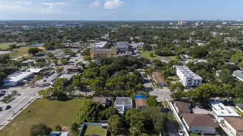 180 NW 59th Street Miami FL 33127