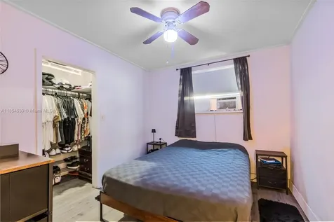 180 NW 59th Street Miami FL 33127