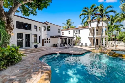 1051 NE 89th Street Miami FL 33138