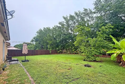961 NE 36th Avenue Homestead FL 33033