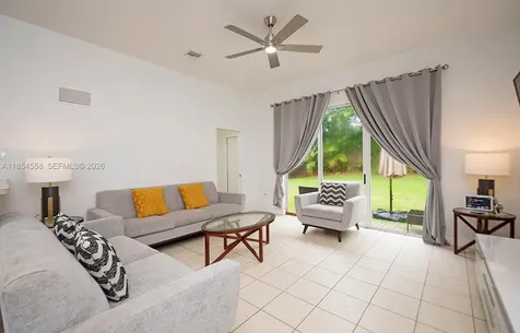 961 NE 36th Avenue Homestead FL 33033