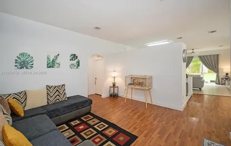 961 NE 36th Avenue Homestead FL 33033