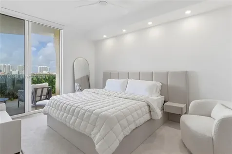 17875 Collins Avenue Sunny Isles Beach FL 33160