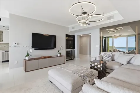 17875 Collins Avenue Sunny Isles Beach FL 33160