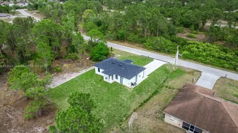 1262 Bowles Avenue Lehigh Acres FL 33913
