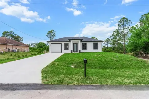 1262 Bowles Avenue Lehigh Acres FL 33913