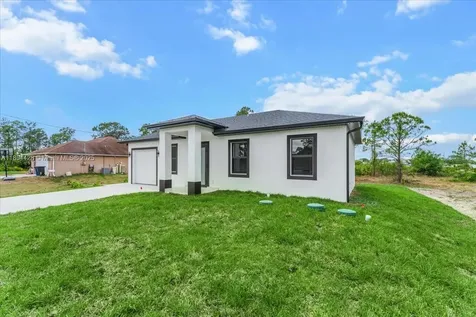 1262 Bowles Avenue Lehigh Acres FL 33913