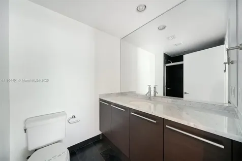 900 Biscayne Boulevard Miami FL 33132