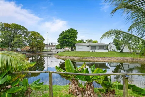 4301 NW 45th Avenue Lauderdale Lakes FL 33319