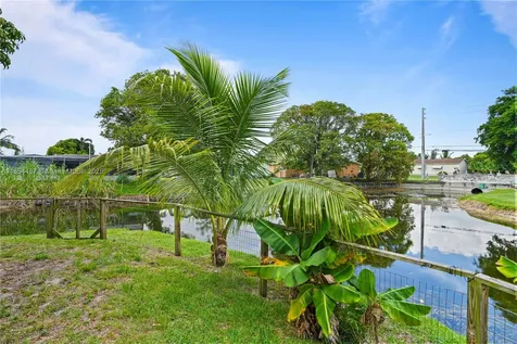 4301 NW 45th Avenue Lauderdale Lakes FL 33319