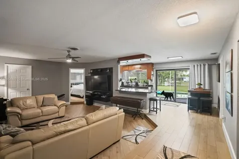 4301 NW 45th Avenue Lauderdale Lakes FL 33319