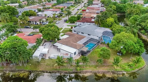 4301 NW 45th Avenue Lauderdale Lakes FL 33319