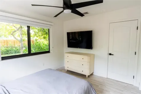 50 NW 124th Street North Miami FL 33168