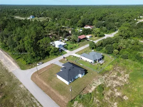 4507 E 9th Street Lehigh Acres FL 33972