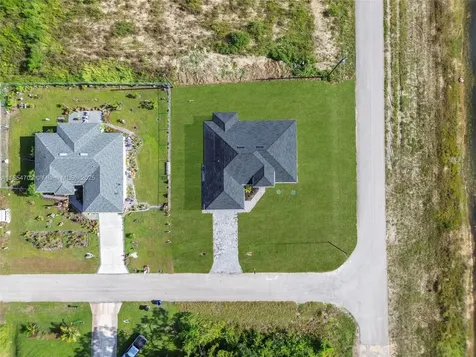 4507 E 9th Street Lehigh Acres FL 33972