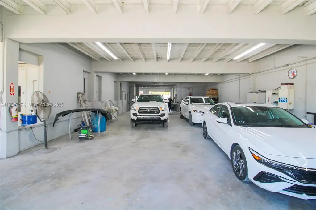 500 S Dixie Highway Hollywood FL 33020