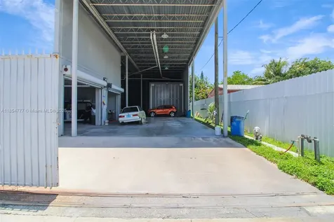 500 S Dixie Highway Hollywood FL 33020