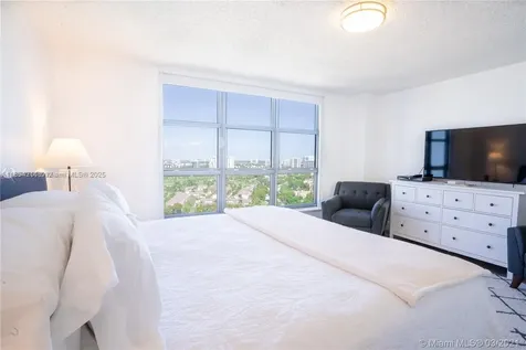 3530 Mystic Pointe Drive Aventura FL 33180