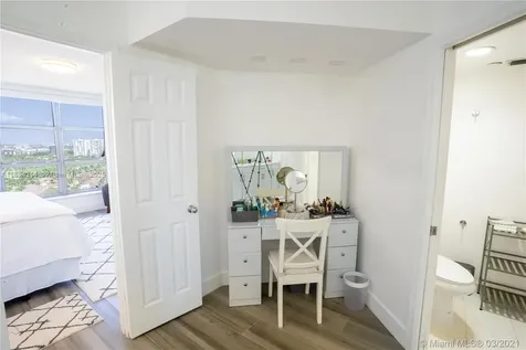 3530 Mystic Pointe Drive Aventura FL 33180
