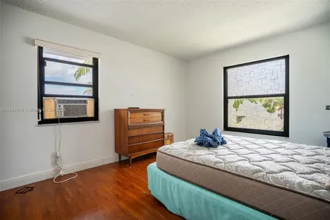 4830 Richmond Mews Haverhill FL 33415