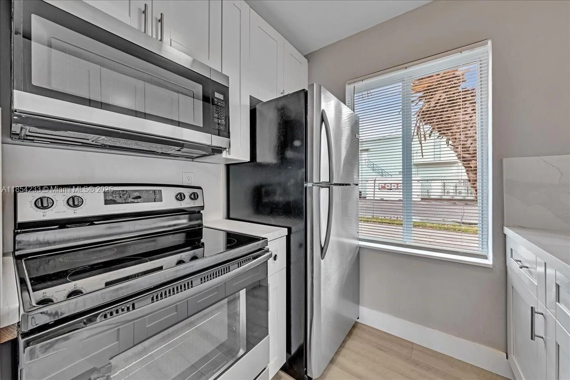 108 SE 23rd Street Fort Lauderdale FL 33316
