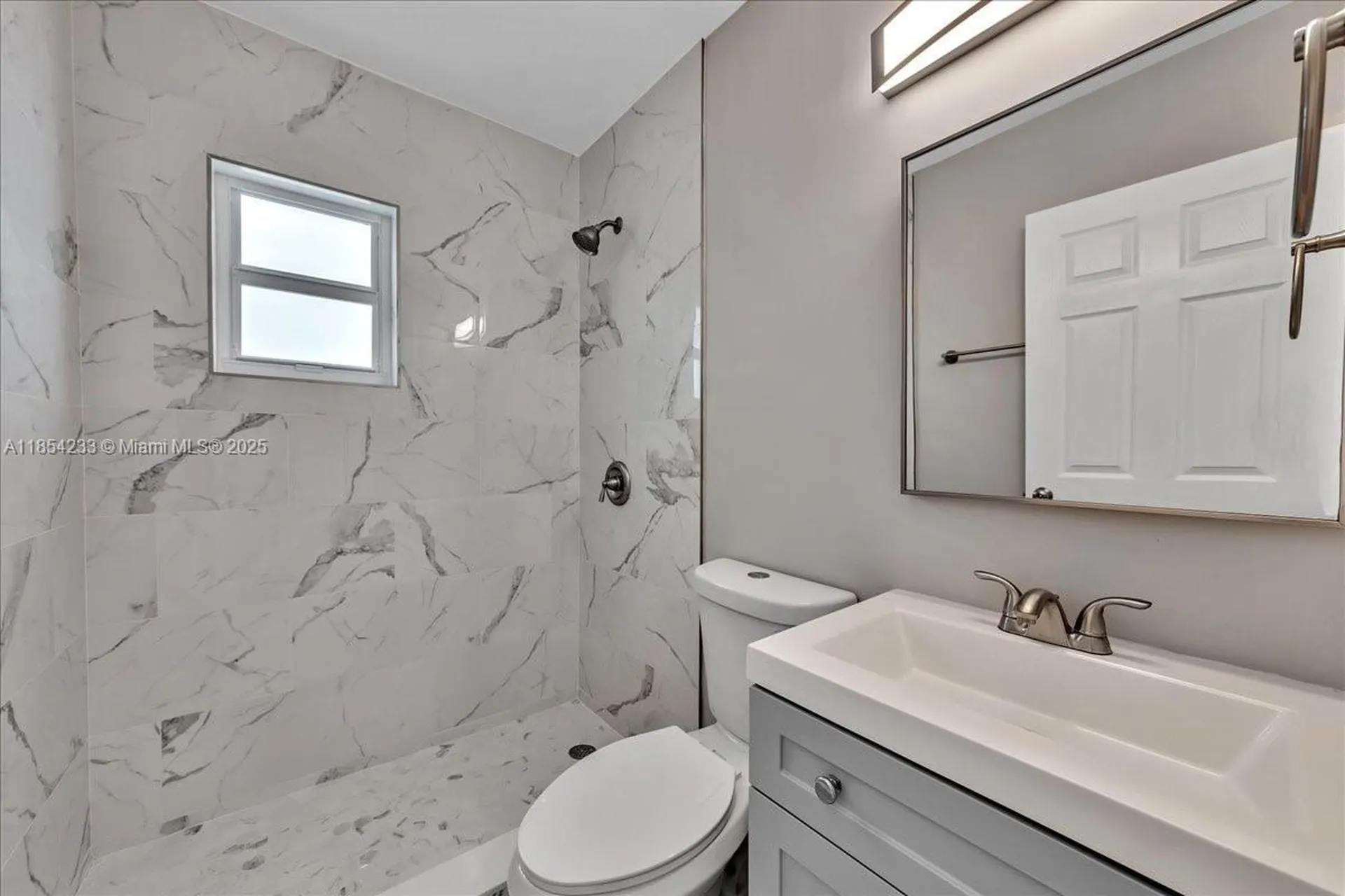 108 SE 23rd Street Fort Lauderdale FL 33316