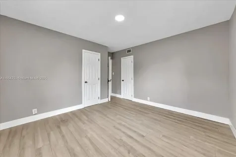 108 SE 23rd Street Fort Lauderdale FL 33316
