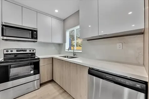 108 SE 23rd Street Fort Lauderdale FL 33316