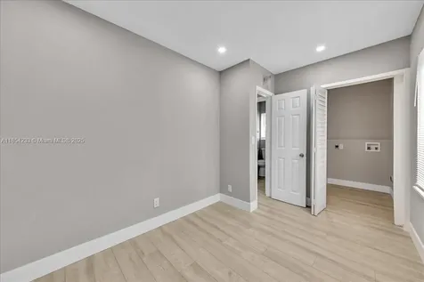 108 SE 23rd Street Fort Lauderdale FL 33316