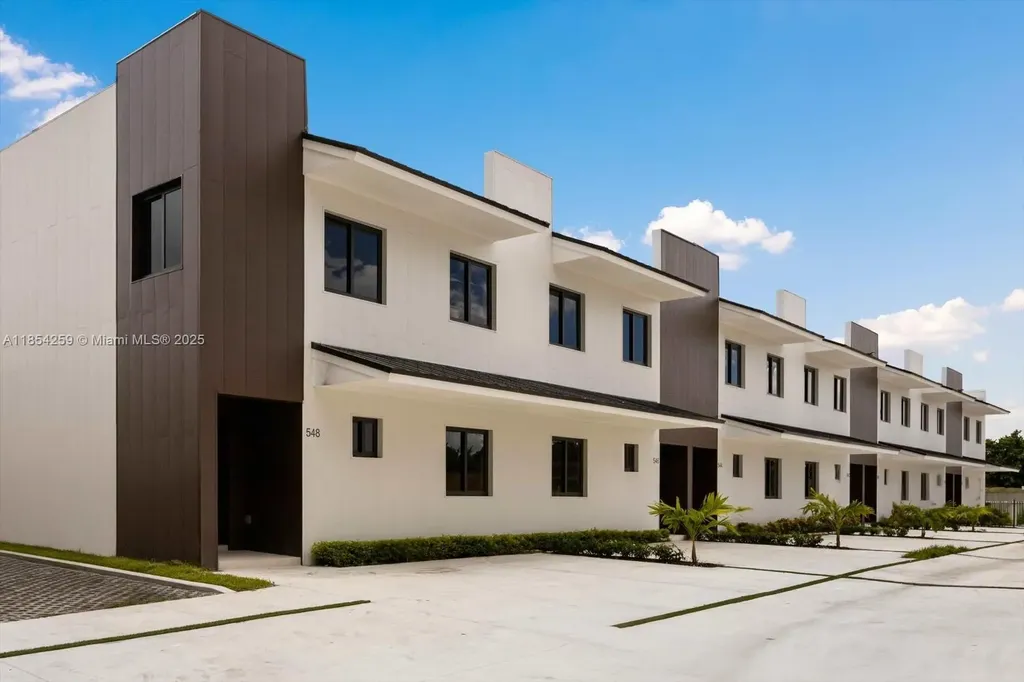540 NW 7th Street Florida City FL 33034