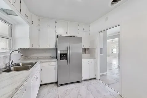 1150 Adams Street Hollywood FL 33019