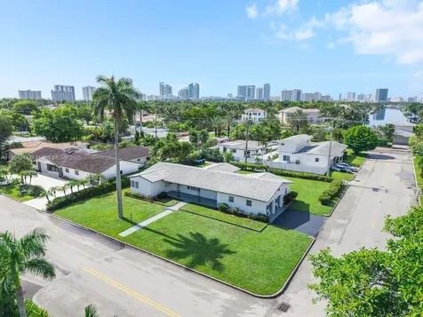1150 Adams Street Hollywood FL 33019