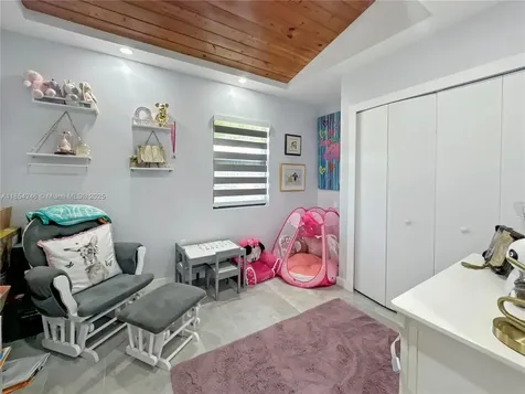 7580 SW 29th Street Miami FL 33155