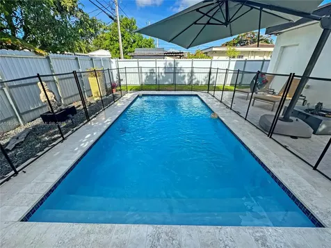 7580 SW 29th Street Miami FL 33155