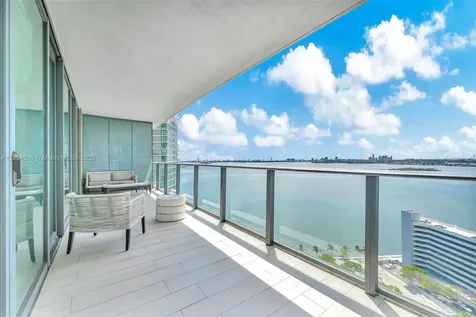 650 NE 32nd Street Miami FL 33137